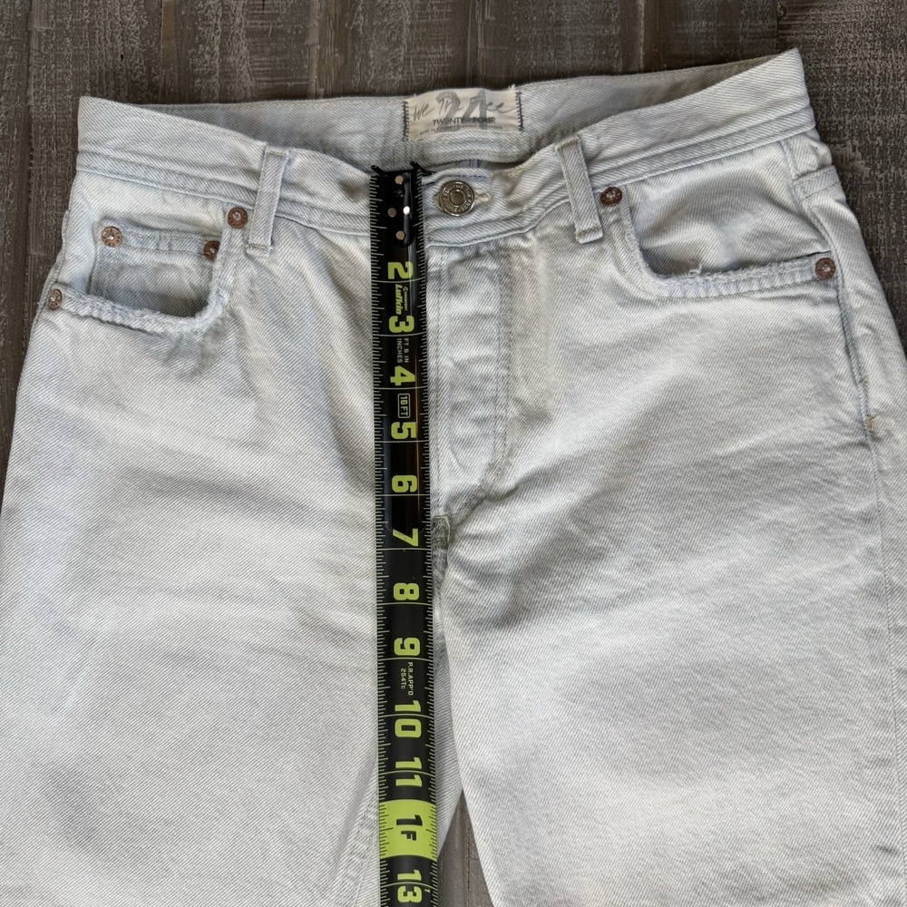 We The Free People Jeans Womens 24‎ Blue Denim Button Fly Distressed Fray Baggy - Picture 11 of 12